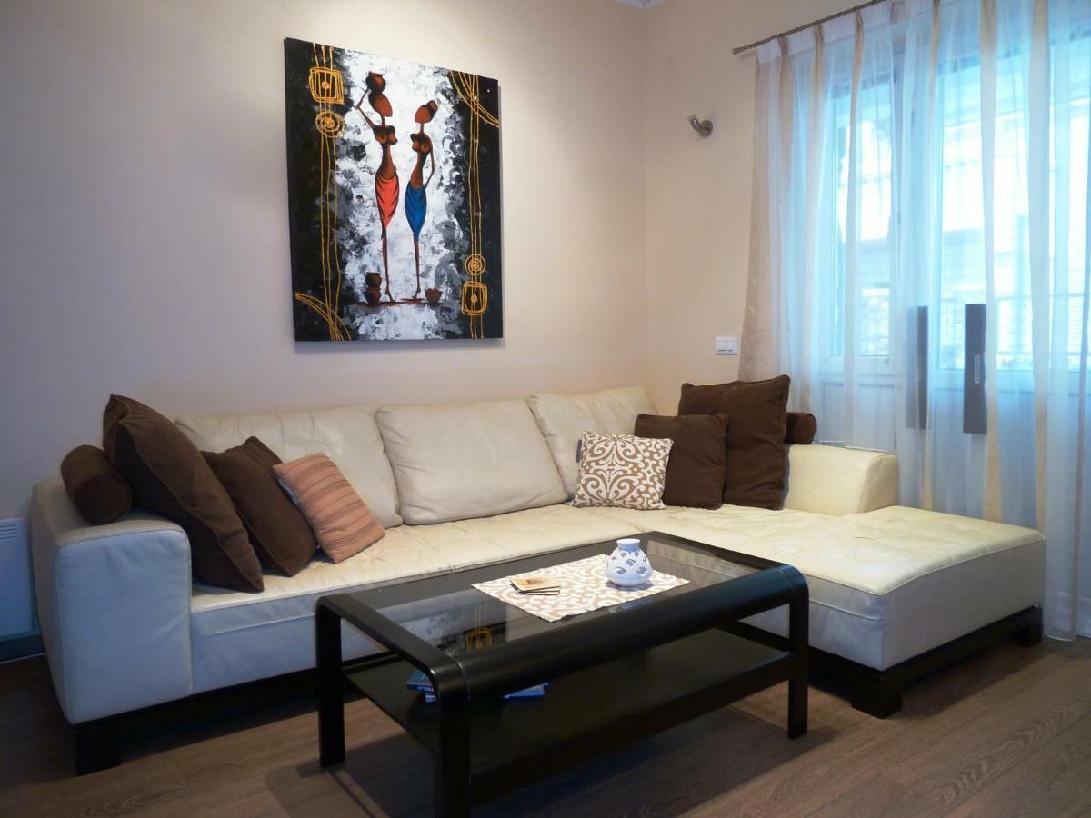 Nice Apartment & Room In קאבטאט מראה חיצוני תמונה